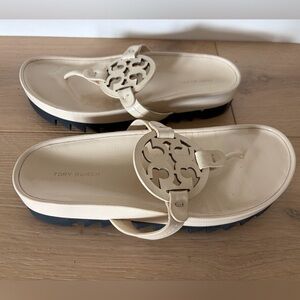 Tory Burch Miller Cloud Lug Soft Leather Ivory Black Sandals | US Women's 8.5